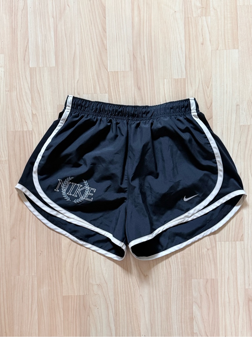 Nike Women’s Black Running Shorts - M